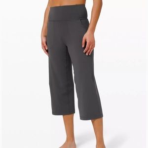 Lululemon Align Super High Rise Wide Leg Crop 23” Size 2
